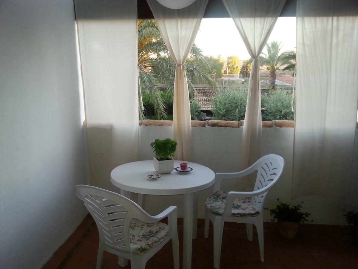 Sun & Palm Trees Apartment Balsares Luaran gambar